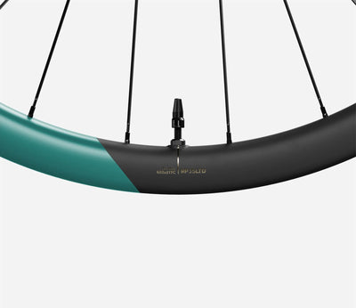 front-02-oquo-rp35ltd-metallic-jade-matt